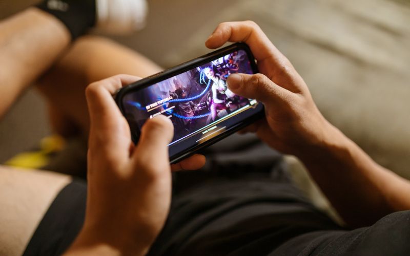 Pengalaman mobile gaming di ponsel